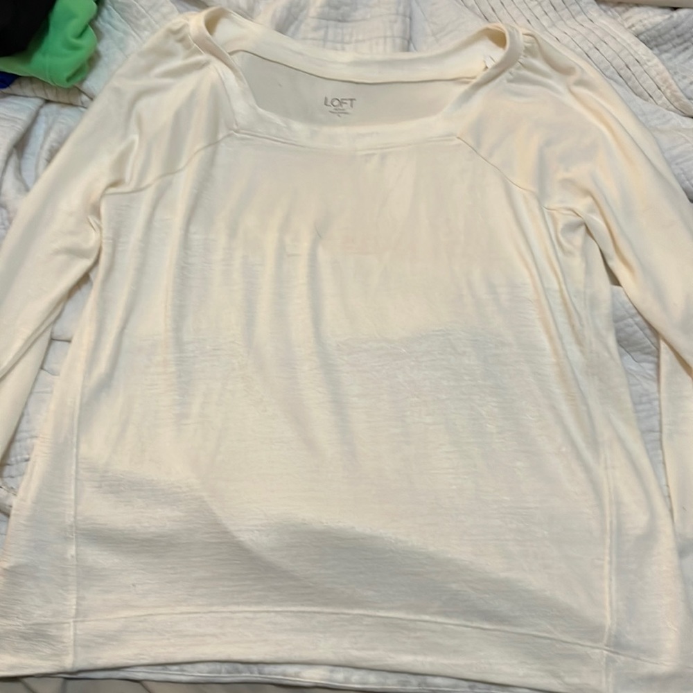 NWT loft medium top